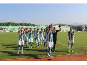 Bal’da Manisa Derbisi Seyircisiz Oynanacak