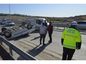 Yola Çıkan Köpek Kazaya Neden Oldu: 1 Yaralı
