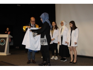 Diyetisyen Adayları Beyaz Önlük Giydiler