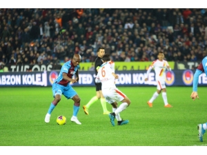 Süper Lig: Trabszonspor: 0 - Göztepe: 1 (Maç Sonucu)