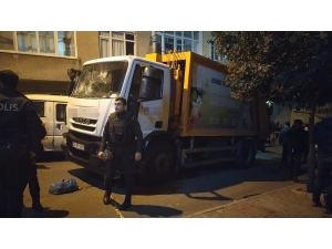 Esenler’de Feci Ölüm: Çöp Kamyonun Altında Kalarak Can Verdi