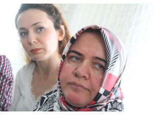 Servis Beklerken 21 Yerinden Bıçaklayan Eski Eşini Tinerci Zannetti