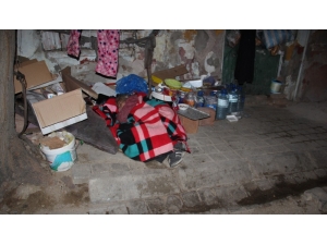 Kaldırımda Geçen Dram Dolu Bir Hayat