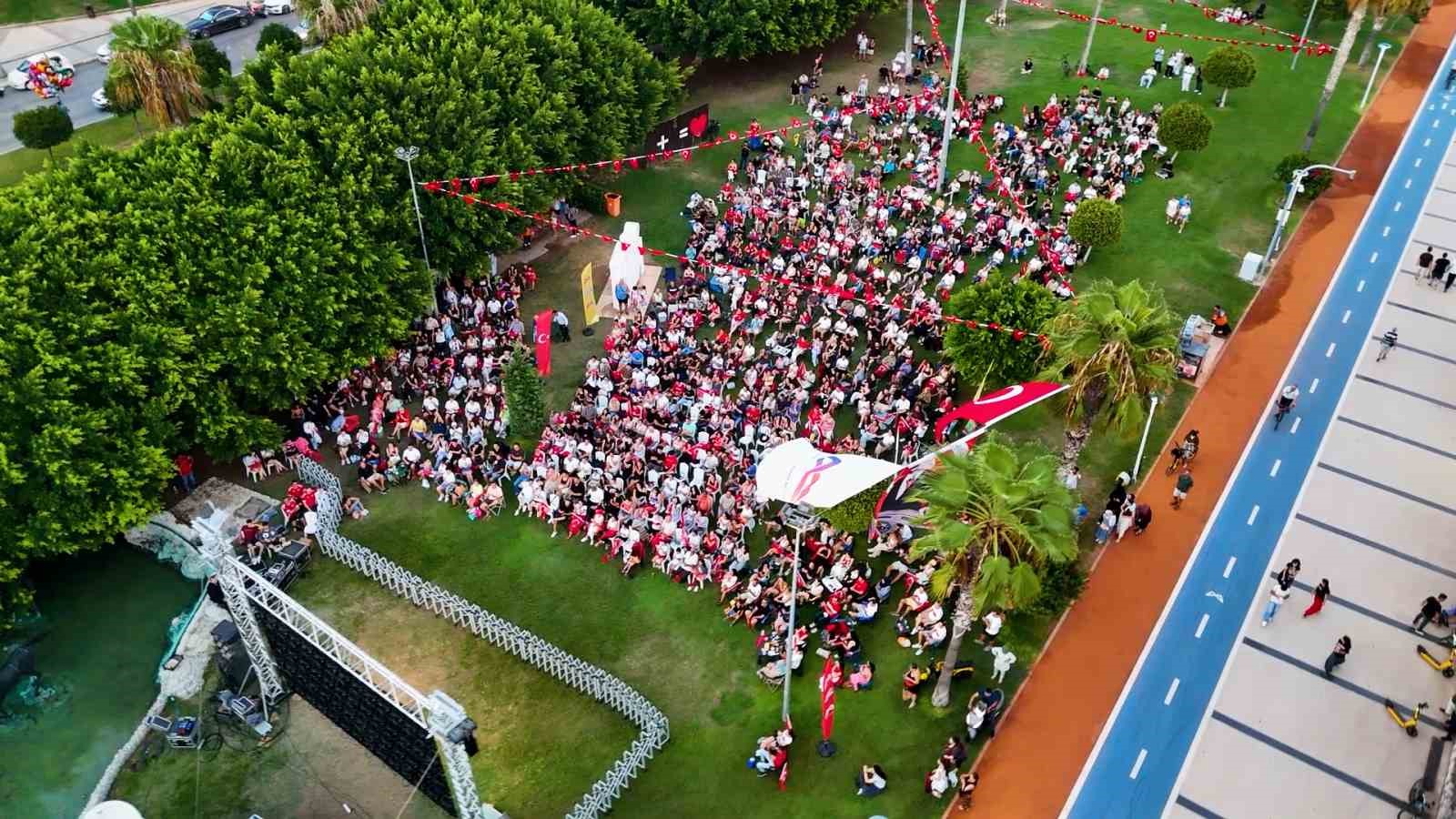 mersin-de-filenin-sultanlarinin-sampiyonluk-coskusu-yasandi