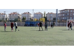 Melikgazi Belediyesi Besk Lige İyi Başladı