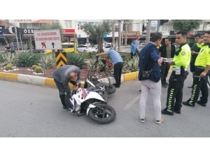 Kırmızı Işık İhlali Hastanelik Etti: 2 Yaralı