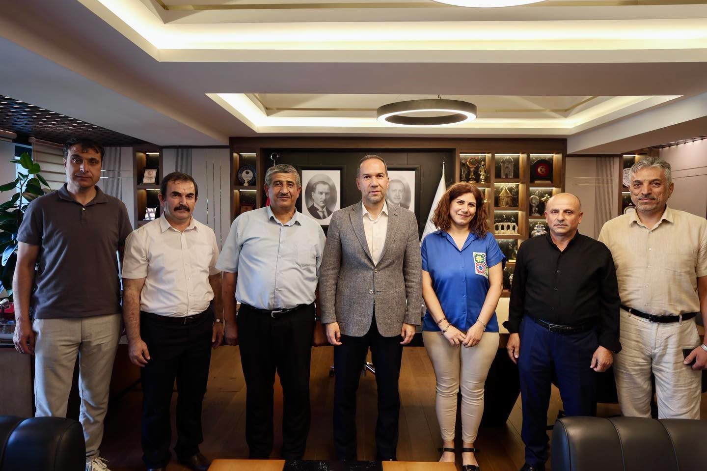 baskan-ozdemir-e-uclg-uyeligi-sonrasi-tebrik-ziyaretleri-suruyor