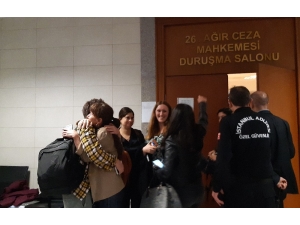 Nazlı Ilıcak Ve Ahmet Altan Hakkında Tahliye Kararı