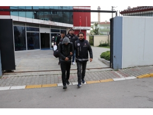 Fetö Operasyonunda 2 Kişi Tutuklandı