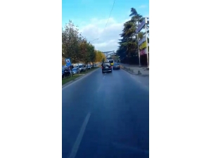 Minibüsle Kaçırılan Kızı Yolcu Dolu Özel Halk Otobüsüyle Kurtarma Operasyonu Kamerada