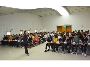 Abdioğulları İnsan Kaynakları Deneyimini Öğrencilerle Paylaştı