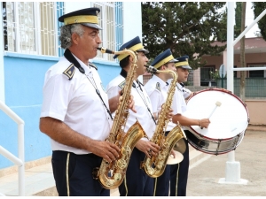 Mersin Büyükşehir Belediyesi Sanat Kadrosunu Genişletiyor