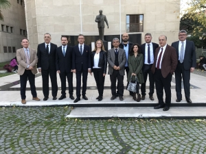 Dişi Uyuşmayan Hasta Tarafından Bıçaklanan Doktor Mahkemede Konuştu: