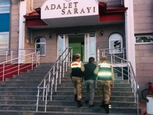 Jandarma Kablo Hırsızını Yakaladı