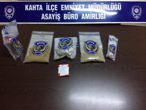 Adıyaman’da Uyuşturucuya Göz Açtırılmıyor