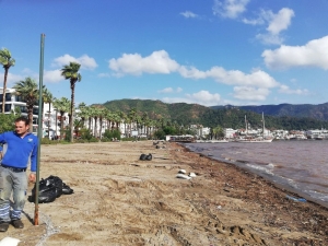 Yağmur Sonrası Denizin Rengi Değişti