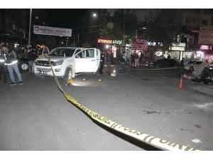 Aracın Çarptığı Mahalle Bekçisi Ağır Yaralandı