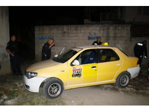 Polisten Kaçan Taksi Sürücüsü Aracı Terk Edip Kayıplara Karıştı