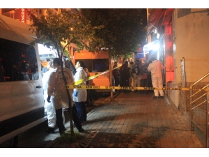 Fatih’te Bir Evde 4 Kişinin Cesedi Bulundu