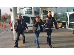 Evinde Uyuşturucu Madde Satan Şüpheli Adliyede