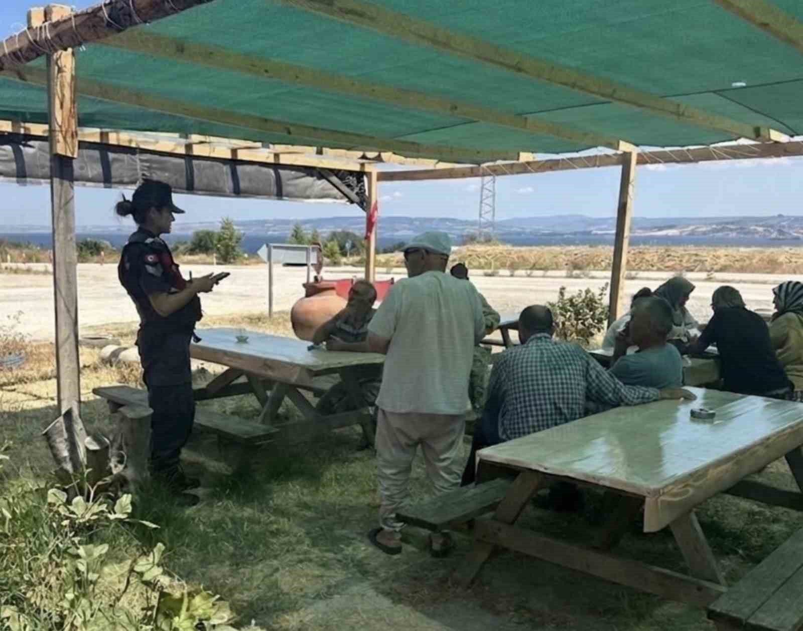 canakkale-de-260-jandarma-personeli-ile-gocmen-kacakciligi-denetimi