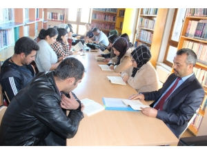 İlk Ders Kütüphanede