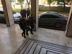 Telefon Dolandırıcıları Yakayı Ele Verdi