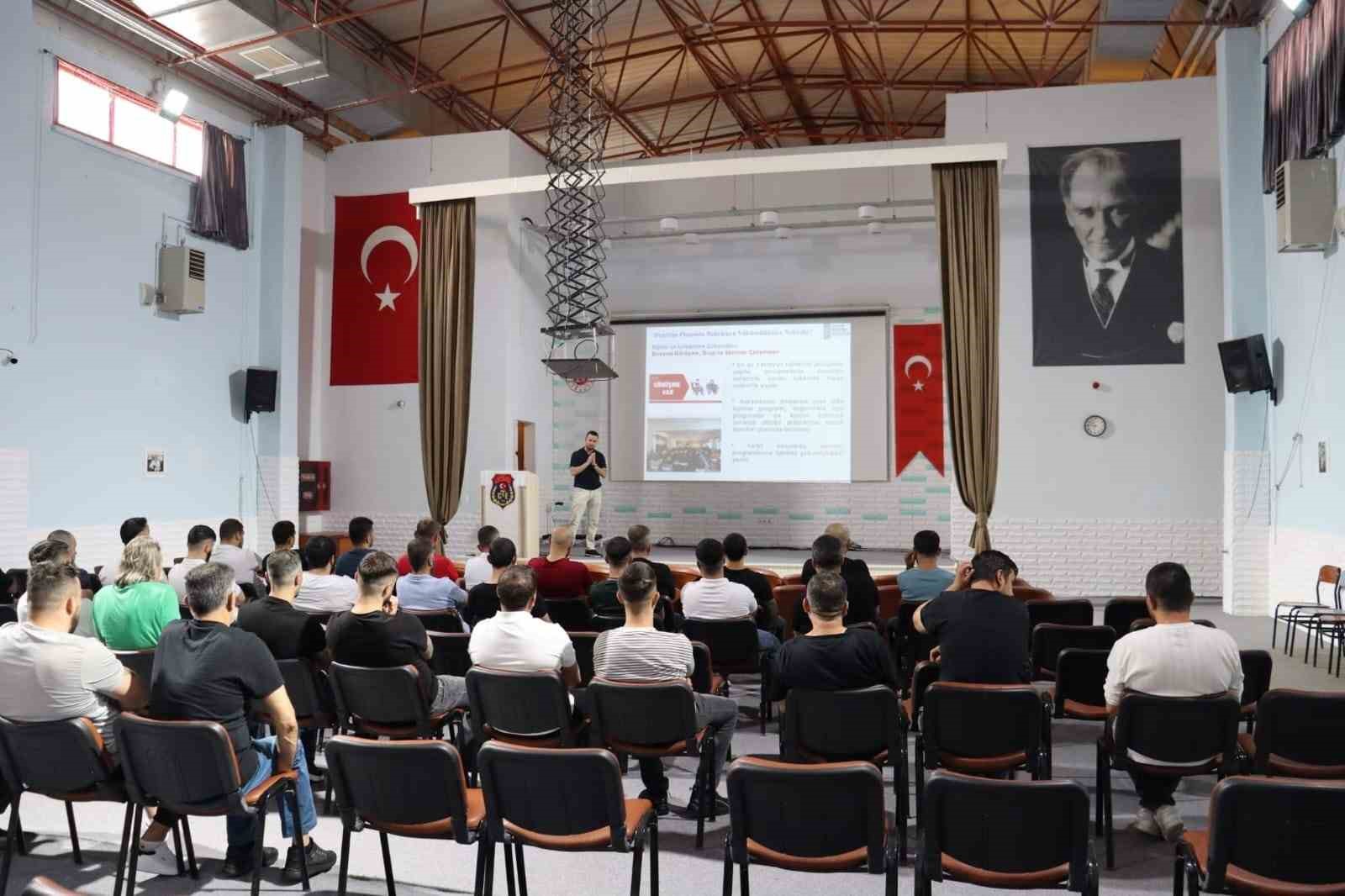 eskisehir-de-hukumlulere-tahliye-oncesi-denetimli-serbestlik-semineri