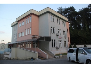 Alaplı’nın Beklediği Çocuk Doktoru Hasta Kabulüne Başladı