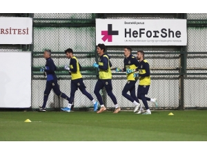 Fenerbahçe, Kasımpaşa Maçı Hazırlıklarını Tamamladı