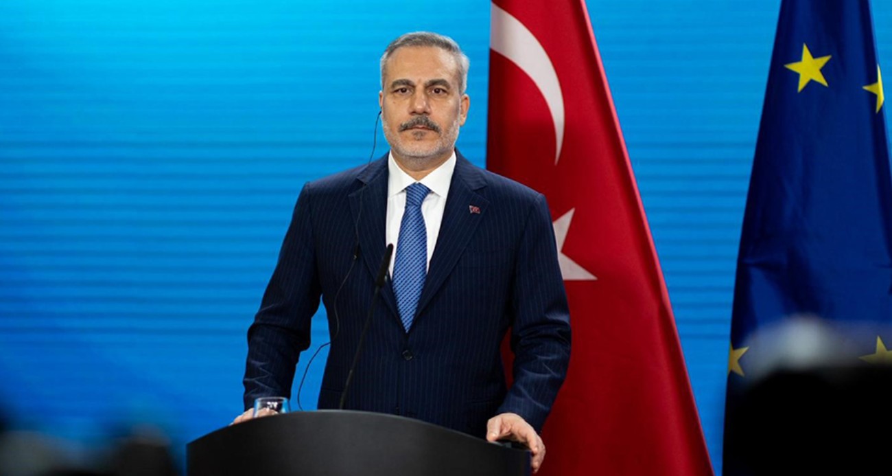 bakan-fidan-iranli-mevkidasi-arakci-ile-telefonda-gorustu