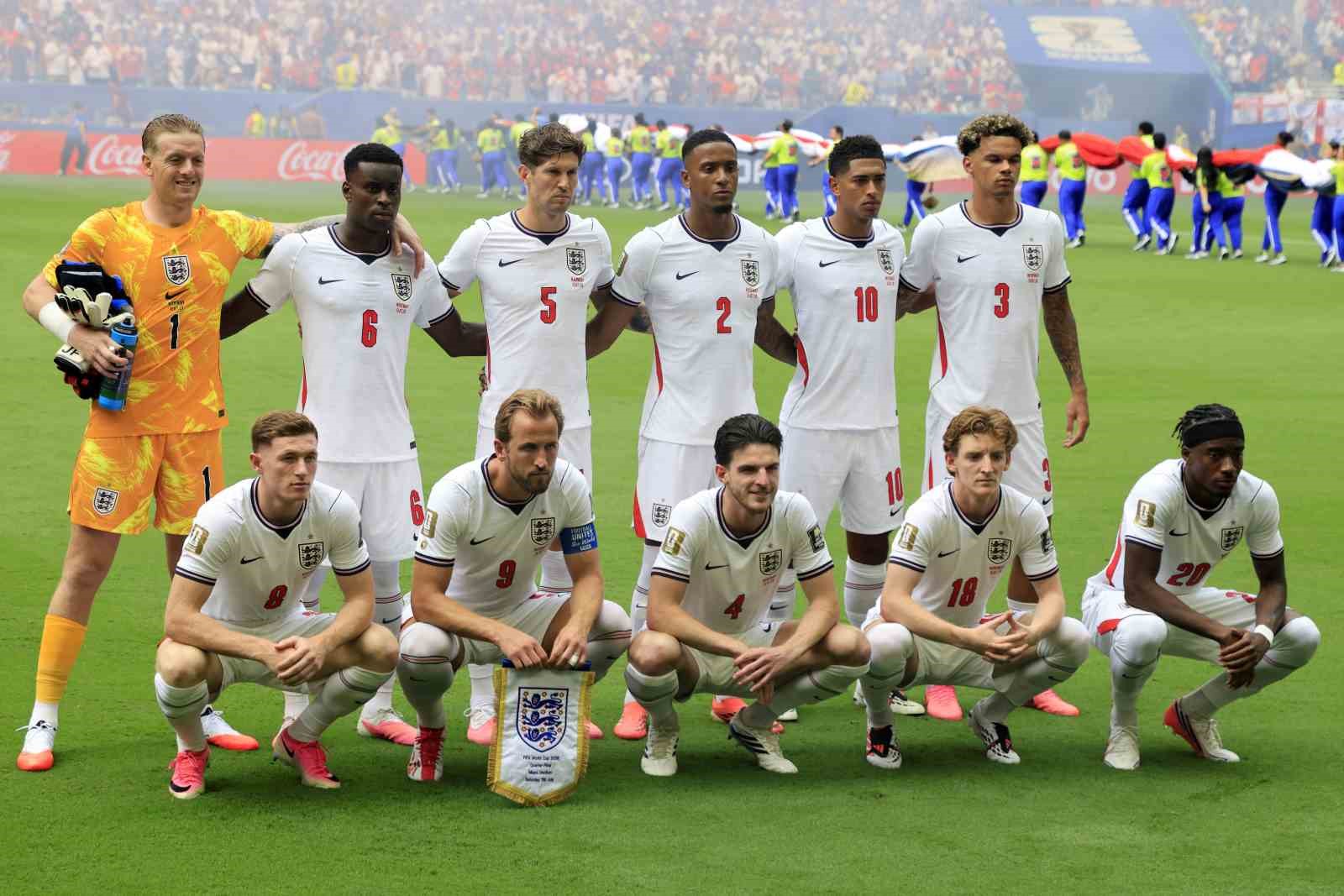 fifa-dunya-kupasi-ucunculuk-macinda-fransa-ile-ingiltere-karsilasacak