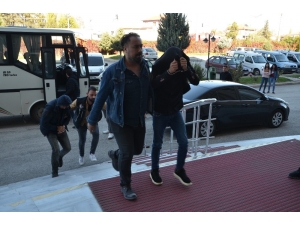 Uyuşturucu Operasyonunda 7 Tutuklama