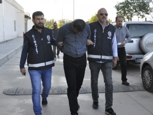 4 Metre Tarla Kavgası Kanlı Bitti