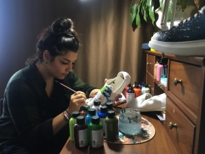 Özel Sektörden Vazgeçip Renklere Adım Attırmaya Başladı