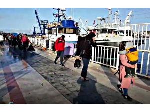 Çeşme’de Ölüme Yolculukta 85 Göçmen Yakalandı