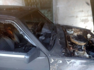 Komşusunun Aracını Kundakladı, Gözaltına Alındı