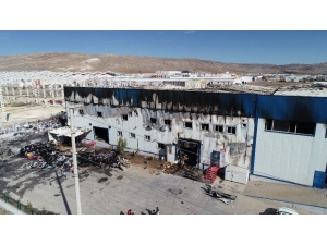 Küle Dönen Fabrikada Zarar 12 Milyon Tl