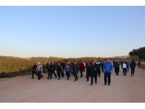 Körfezlililer İlimtepe’de Sağlık İçin Yürüdü