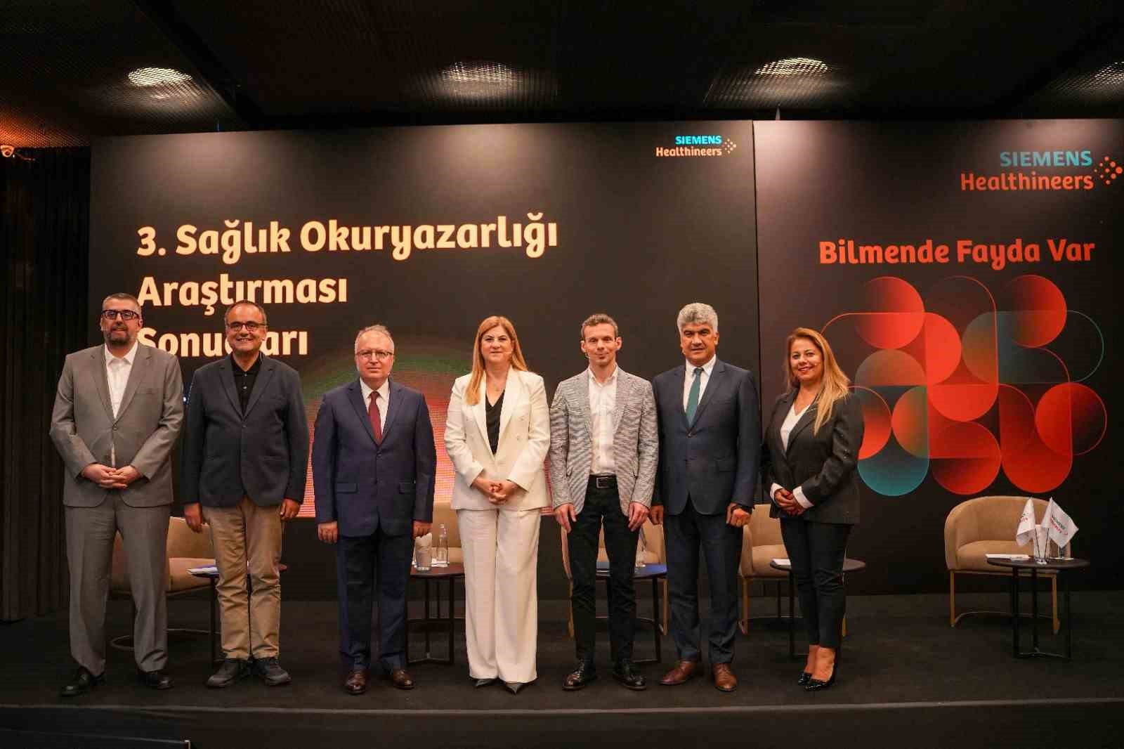 siemens-healthineers-turkiye-3-uncu-saglik-okuryazarligi-arastirmasi-nin-sonuclarini-acikladi