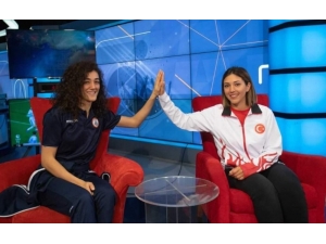 Neslihan Yiğit: "Rol Model Olmak İstiyorum"