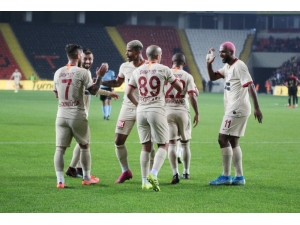 Ligdeki İlk Maç Galatasaray’ın