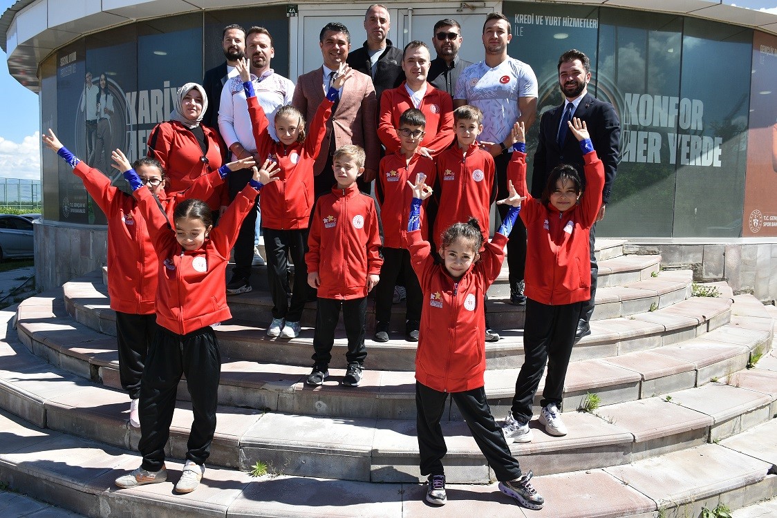 cimnastikciler-analig-yolcusu