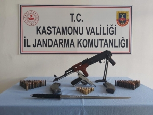 Jandarma Bir Evde Piyade Tüfeği Ele Geçirdi: 1 Gözaltı