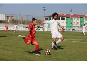 Tff 2. Lig: Sivas Belediyespor: 0 - Bayburt Özel İdare: 2