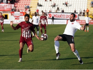 Tff 1. Lig: Ümraniyespor: 0 - Hatayspor: 0