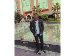 Üniversite Öğrencilerinin Para Karşılığı Devamsızlıklarını Sildiği İddia Edilen Şahıs Tutuklandı