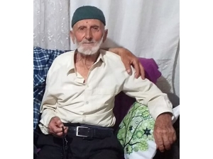 Enkazın Altından Yaşlı Adamın Cenazesi Çıkarıldı