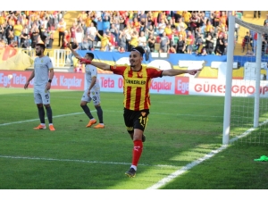 Göztepeli Serdar Gürler İsyan Etti