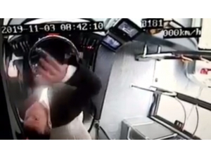 Beşiktaş’taki Otobüs Dehşetinde Şoförün Kamerayı Bozduğu Anlar Kamerada